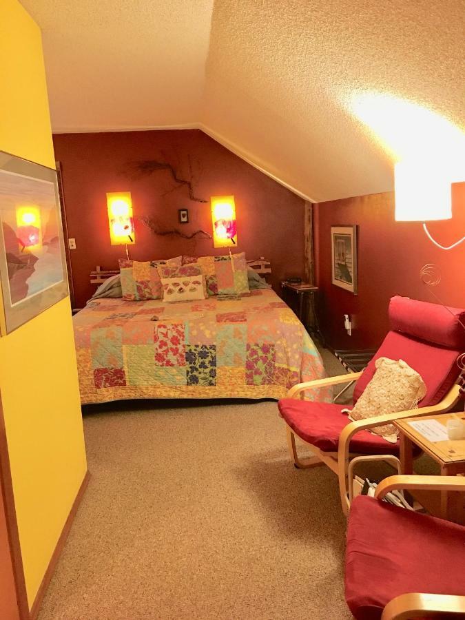 פורקס Manitou Lodge מראה חיצוני תמונה