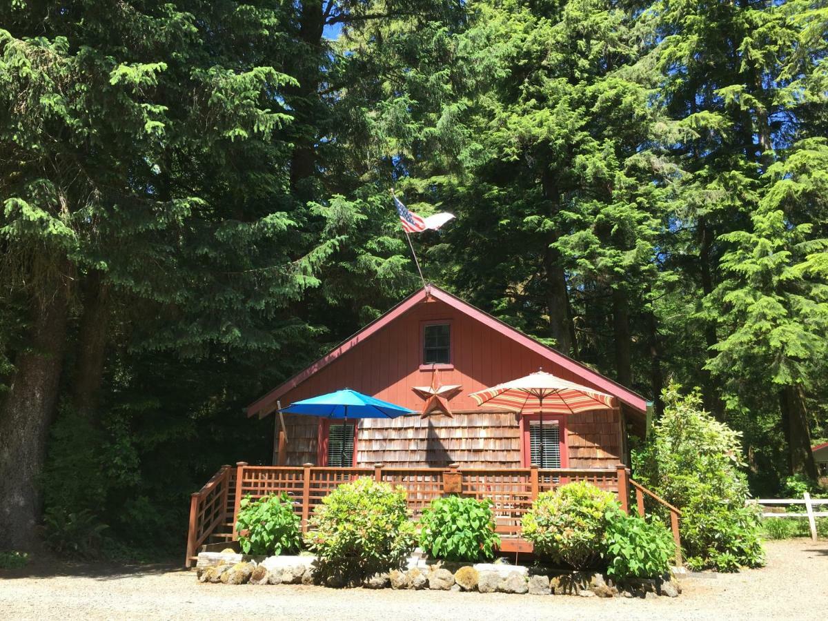פורקס Manitou Lodge מראה חיצוני תמונה