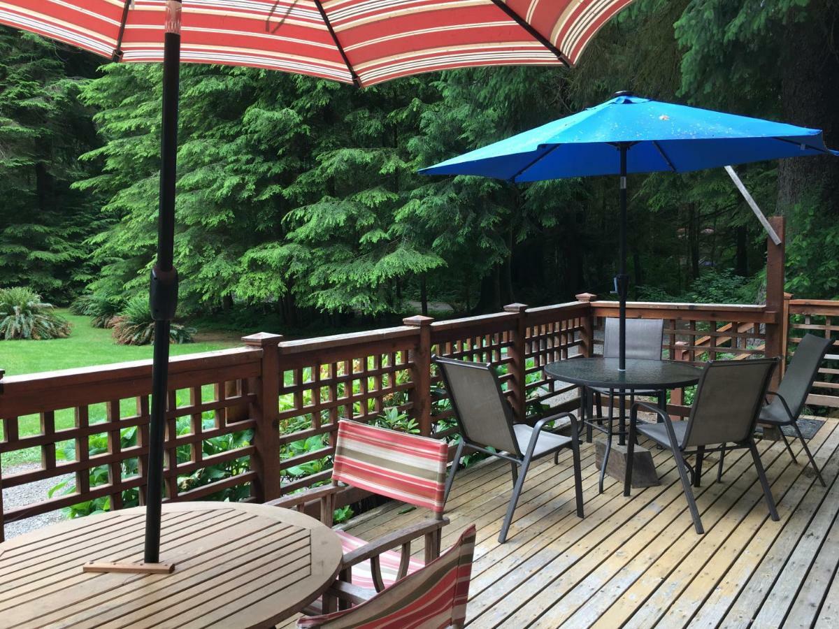 פורקס Manitou Lodge מראה חיצוני תמונה